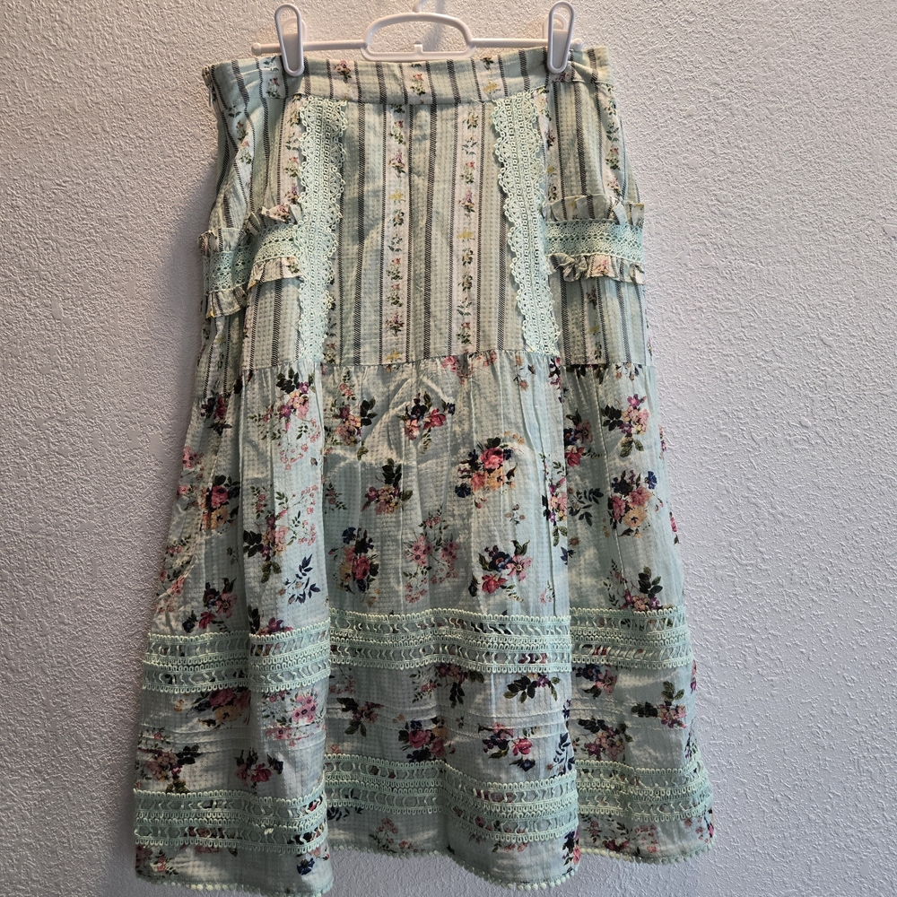 Anthropologie Hemant and Nandita Amour Floral Lace Skirt Small Spring Easter Mid